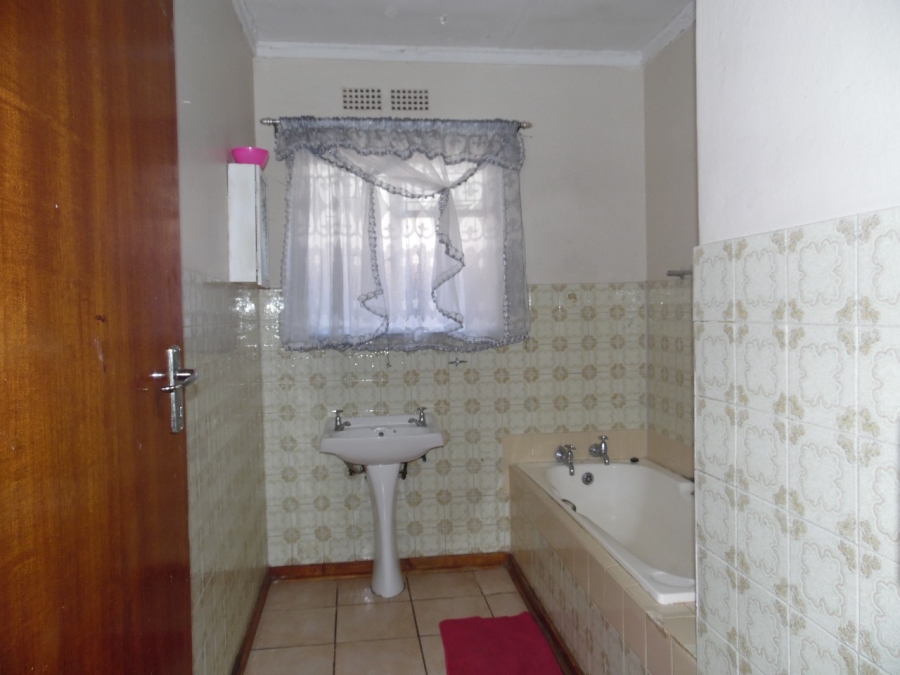 3 Bedroom Property for Sale in Riebeeckstad Free State